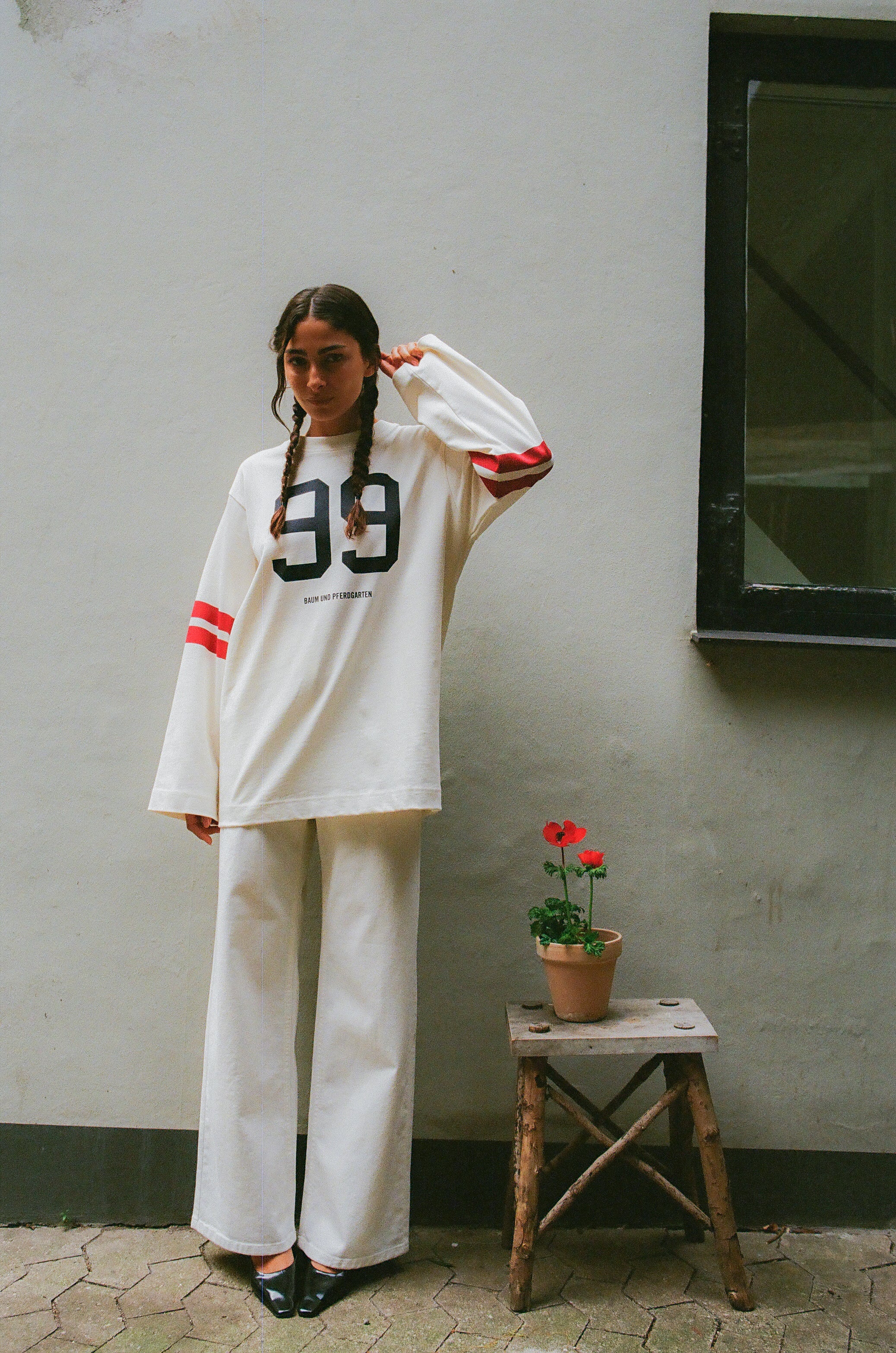 JEEVANA TOP | Creme Navy Red 99