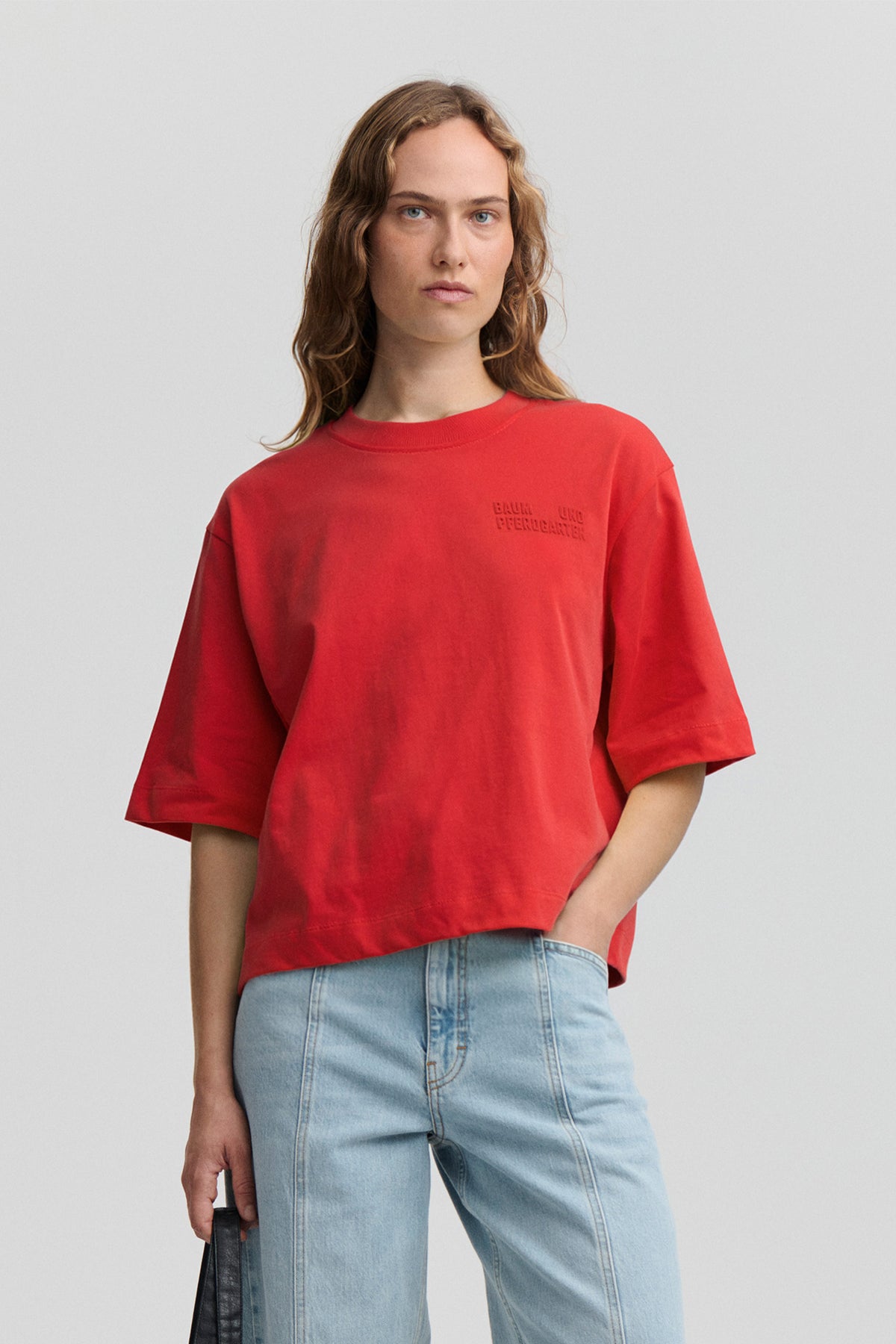JIANA T-SHIRT | Karminrot