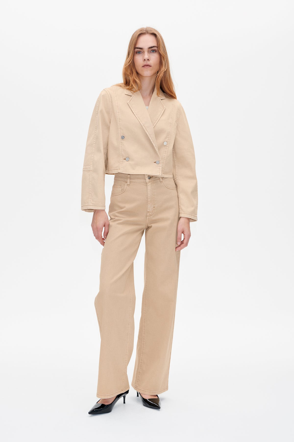 23932_9020_Lookfront.jpg mediabestand