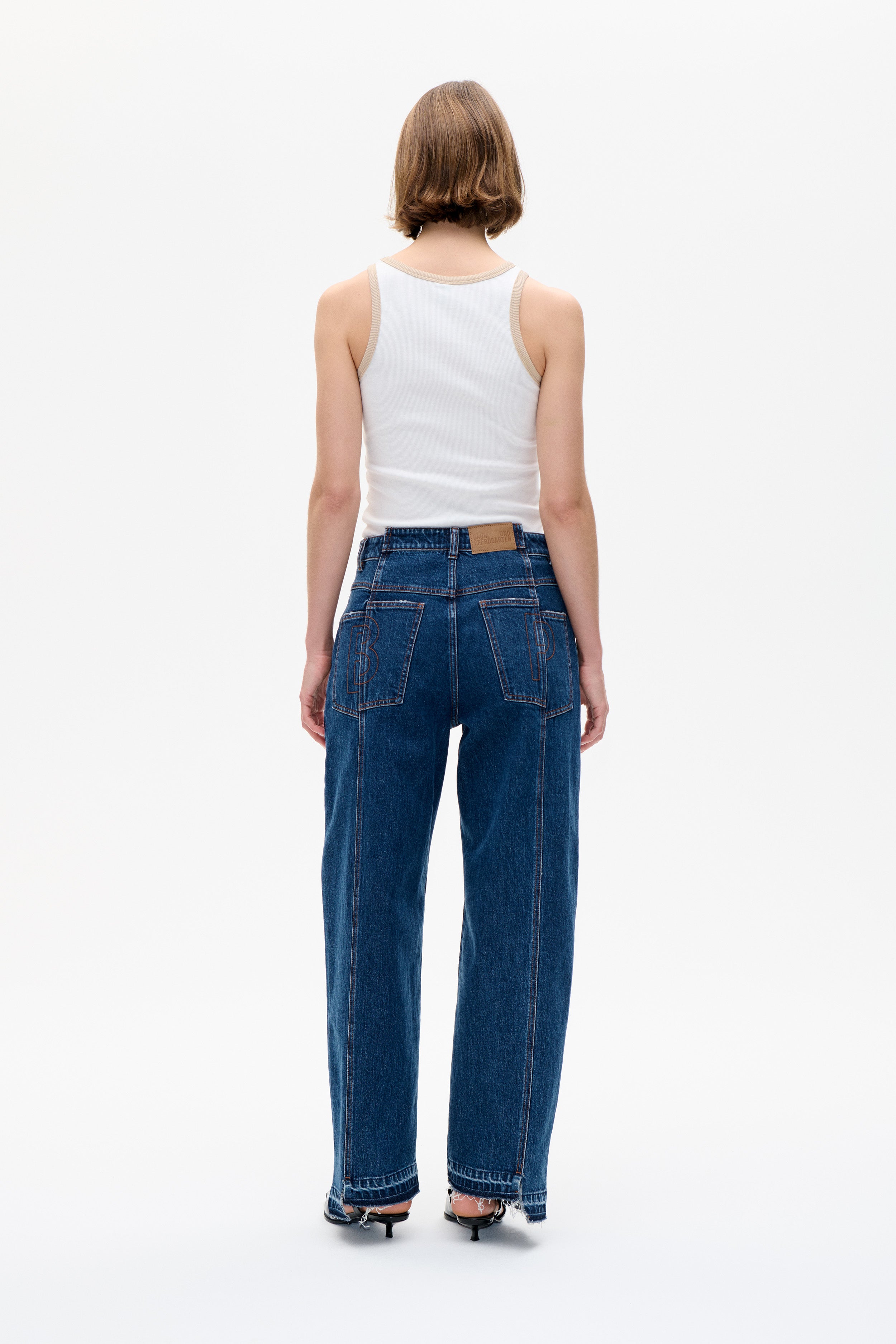 24269_7864_2.jpg media file