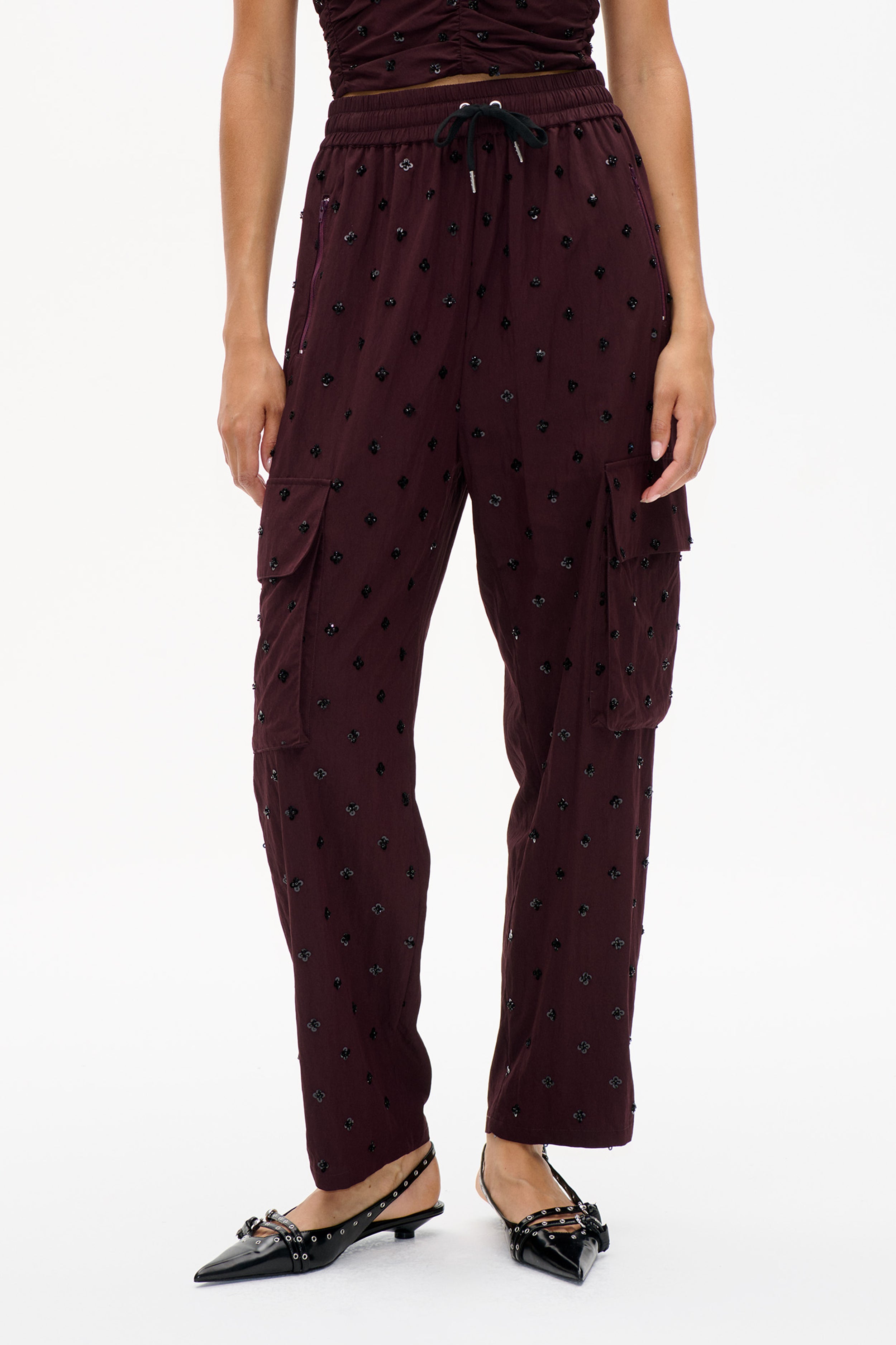 24625_6192_DETAIL.png media file