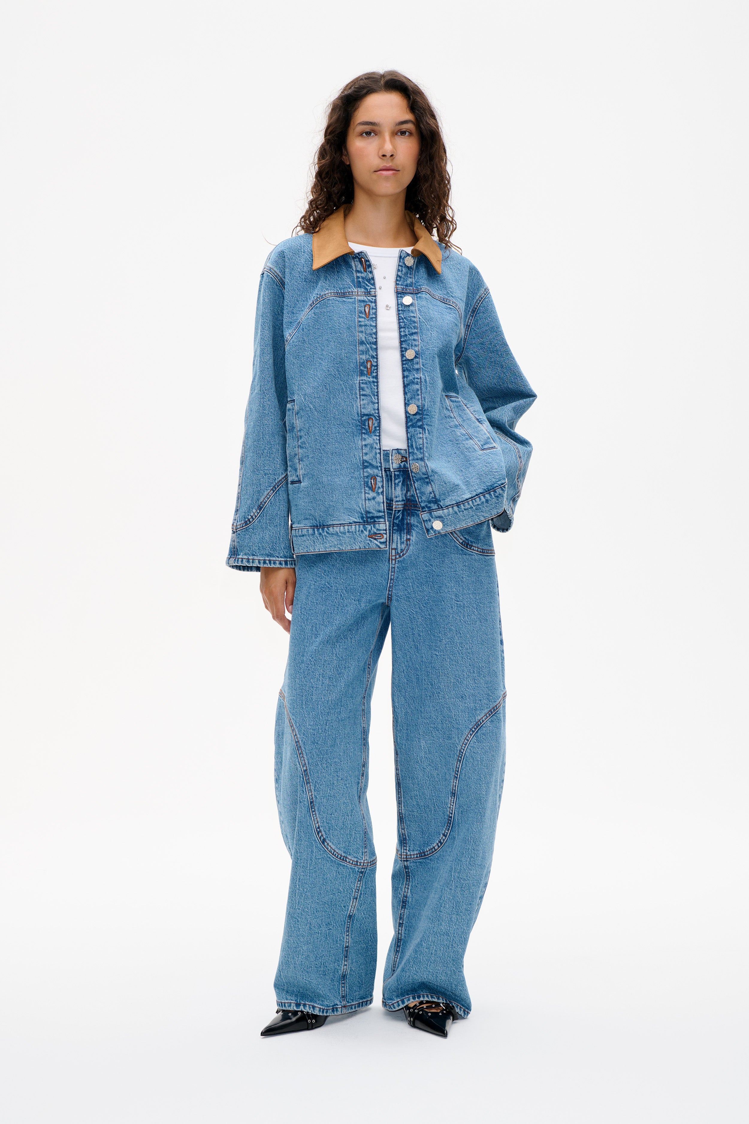 24693_7569_6.jpg media file