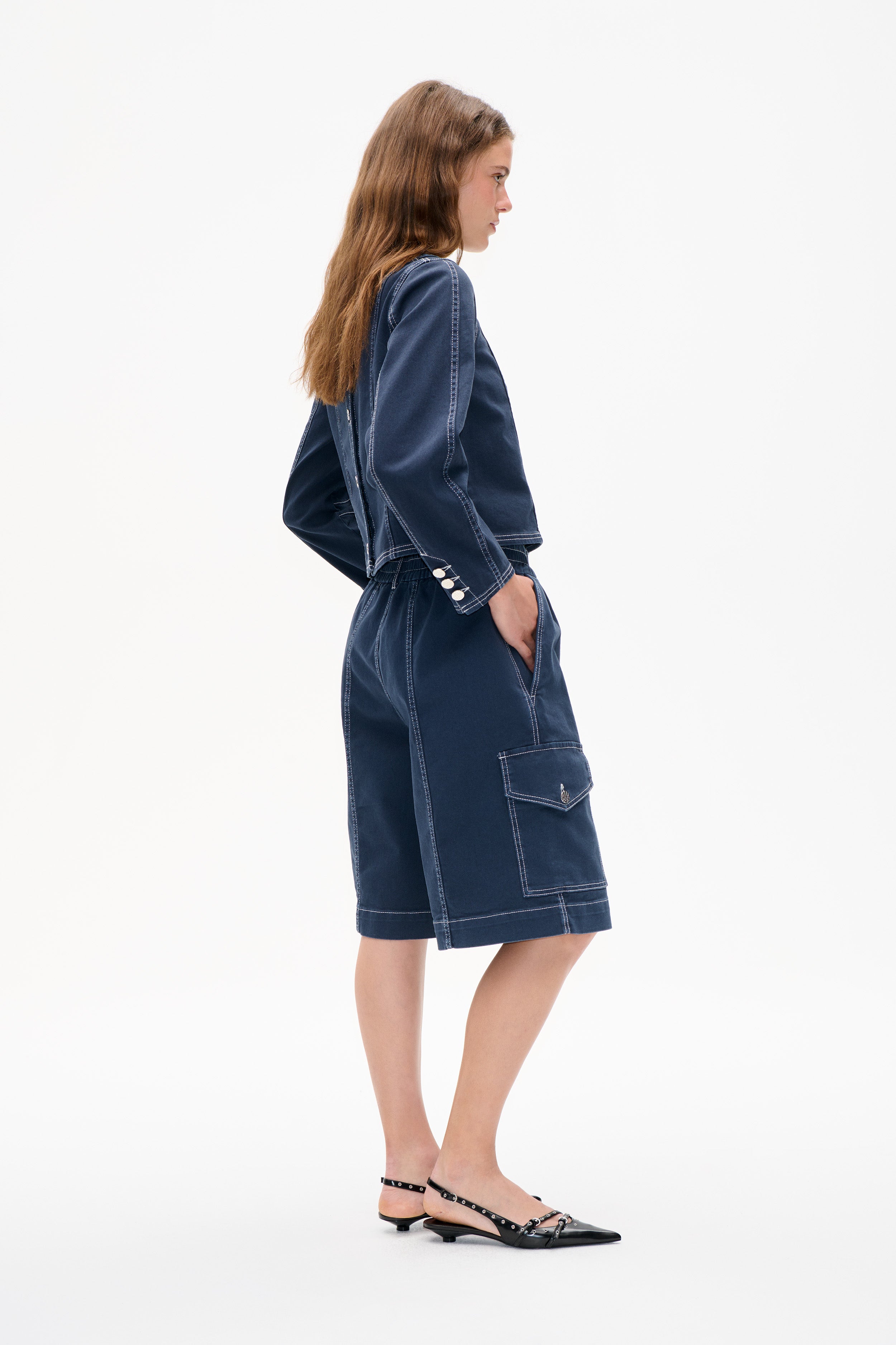 24724_7099_2.jpg media file