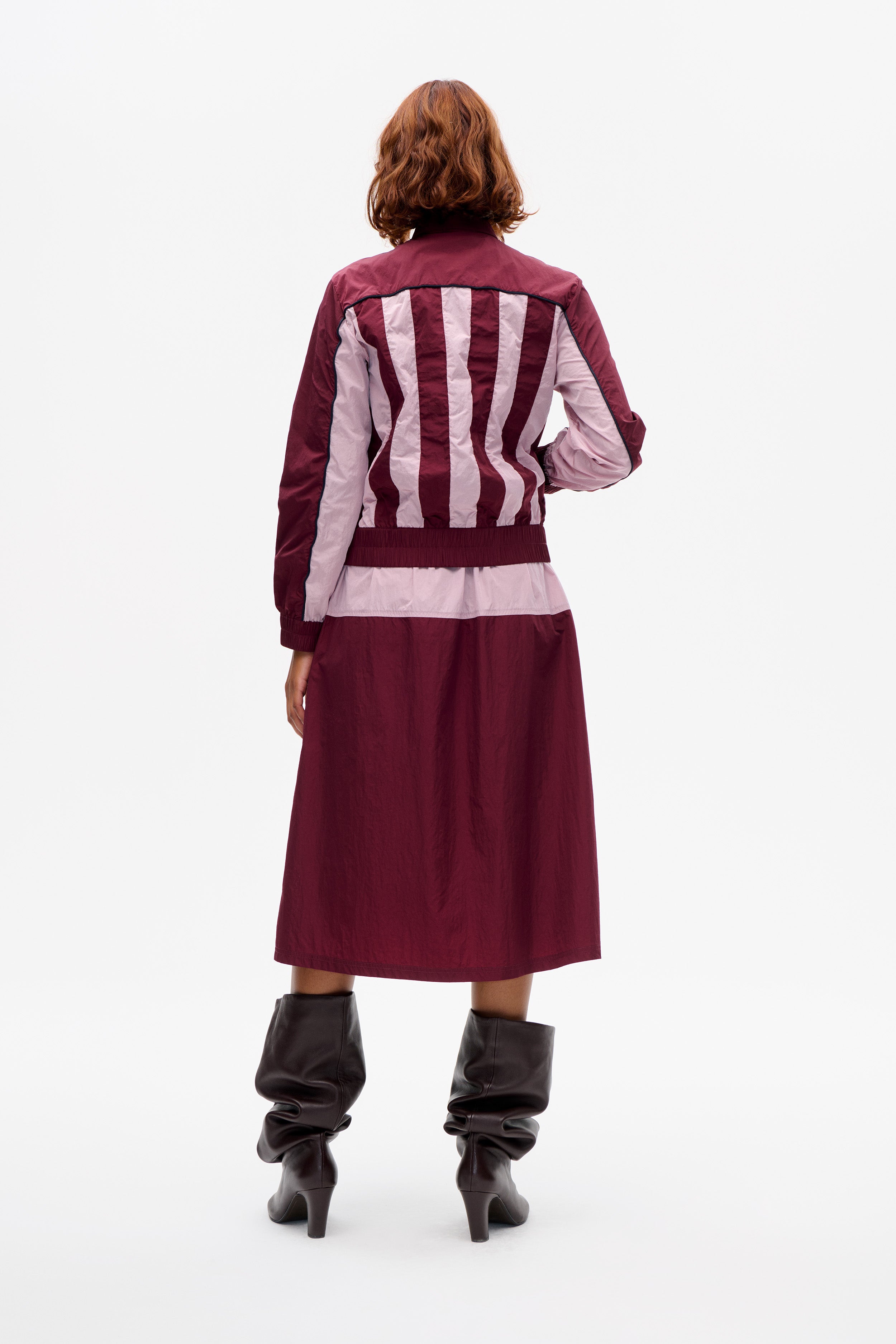 24787_2239_2.jpg media file