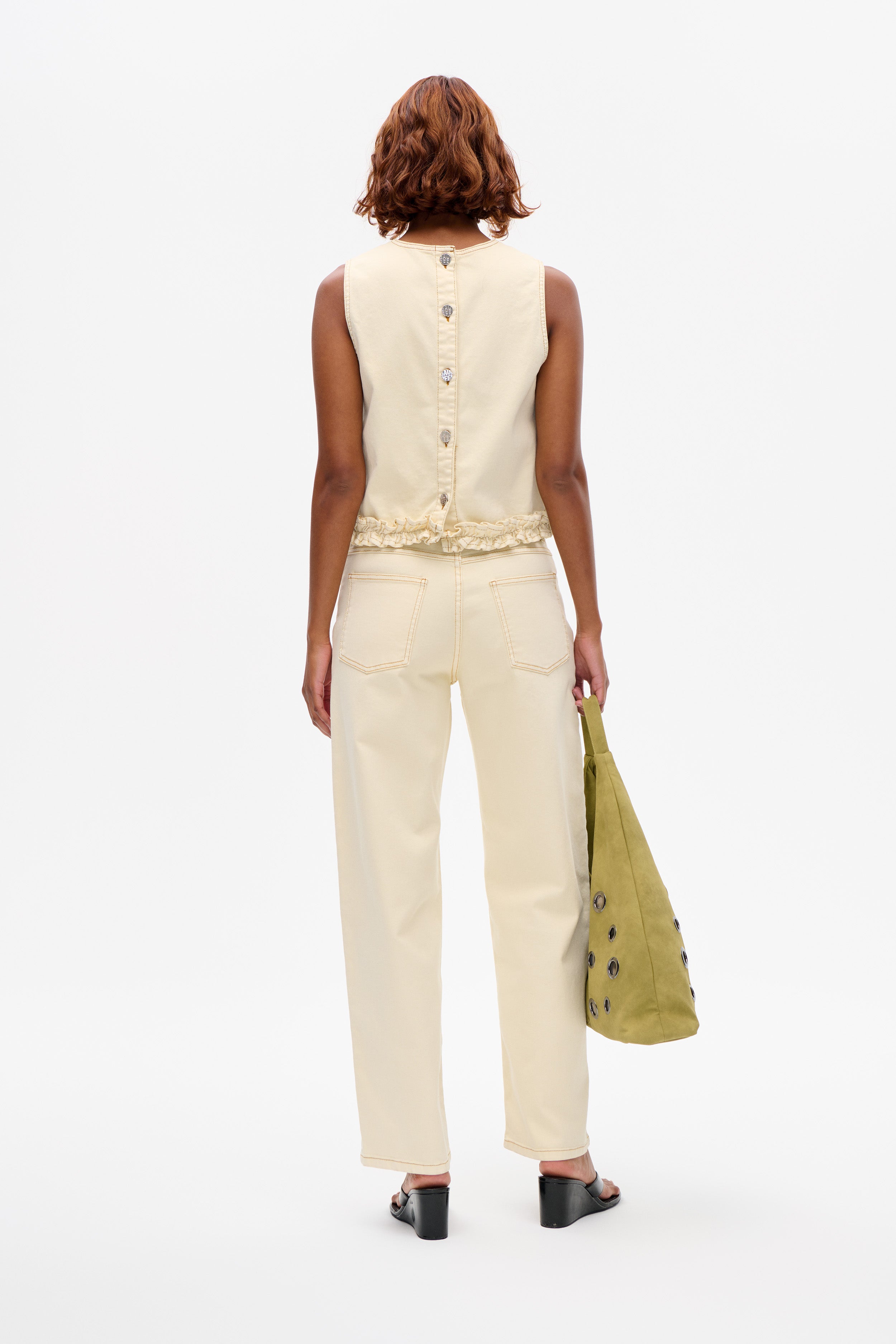 24804_3076_2.jpg media file