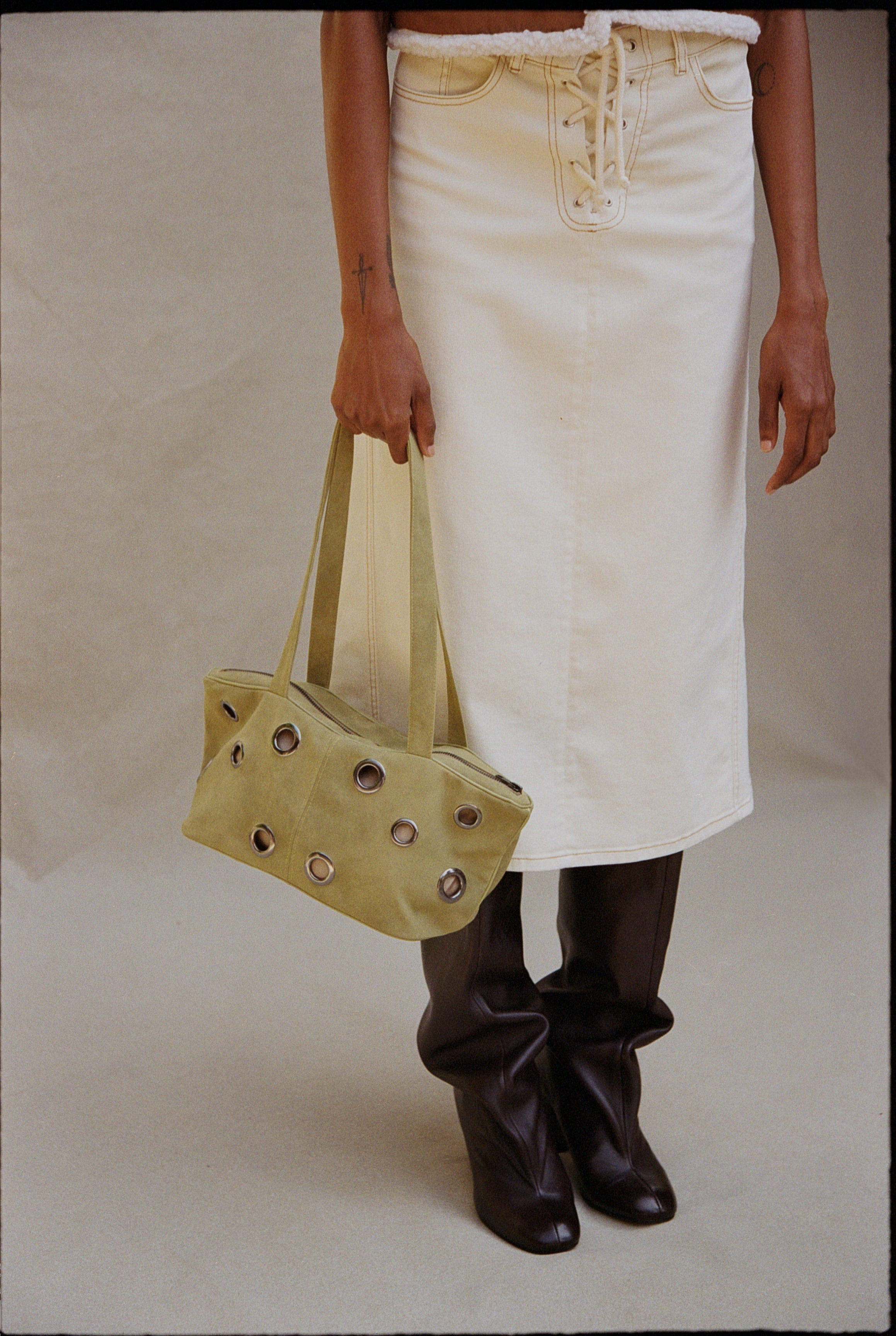 24806_3076_CAMPAIGN.jpg media file