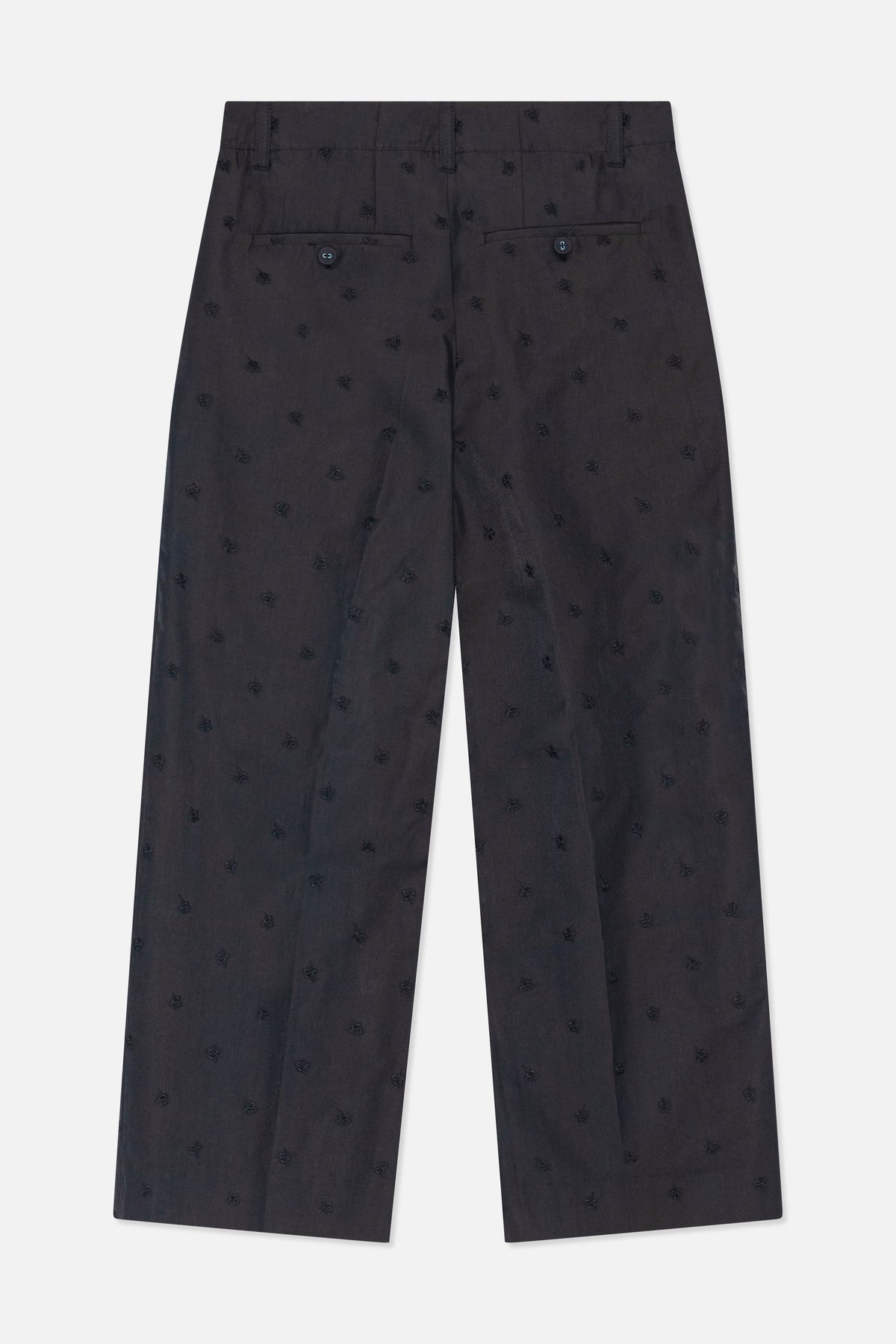 Vooraanzicht en achteraanzicht van een antracietkleurige broek met verspreide, tonale bloemenborduursels en knoopdetails in de taille.