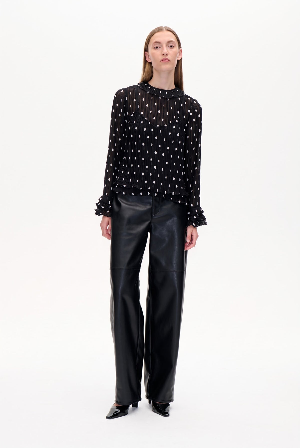 MANAIA BLOUSE | Black Crinkle Dot