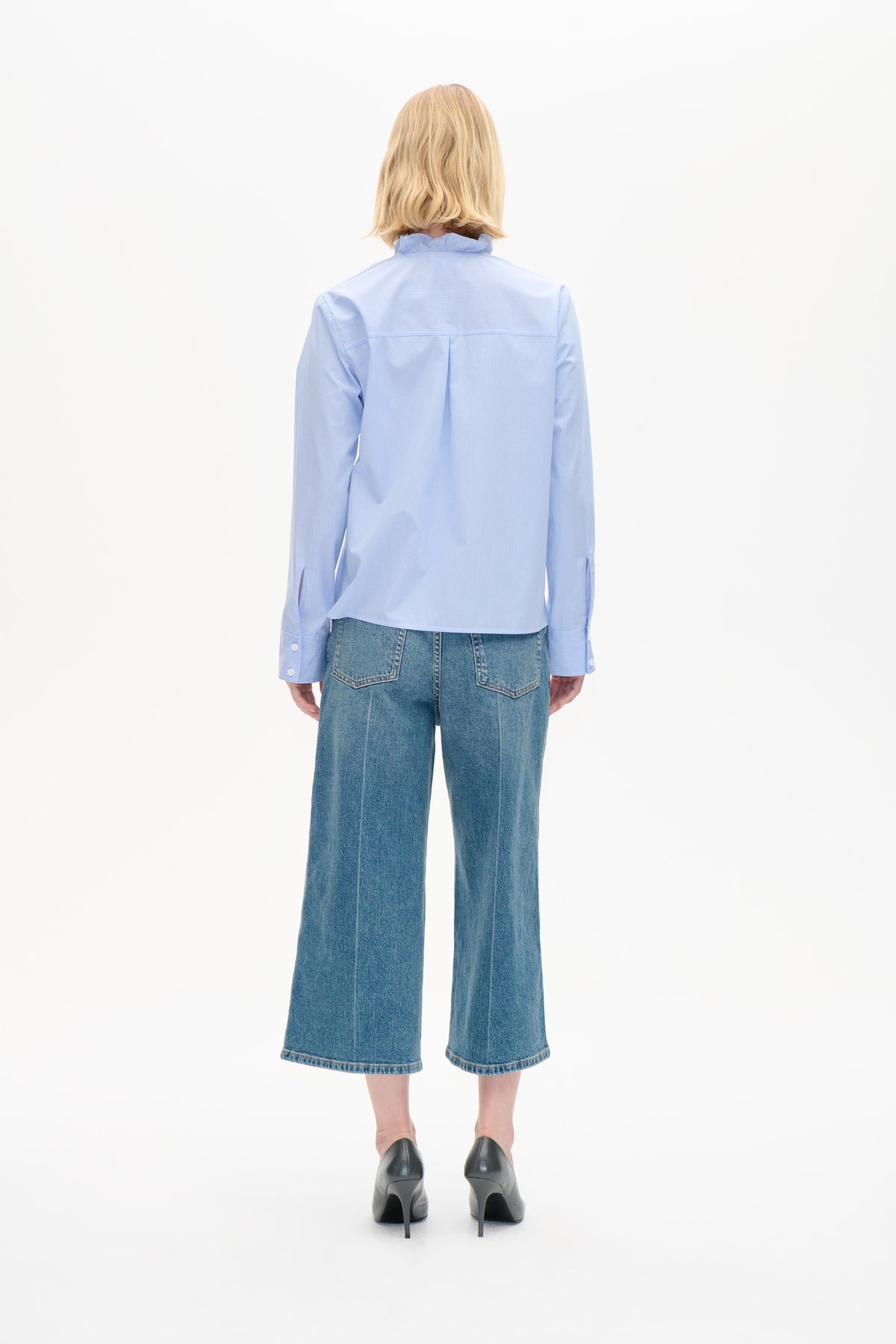 MELA BLOUSE | Light Blue Check