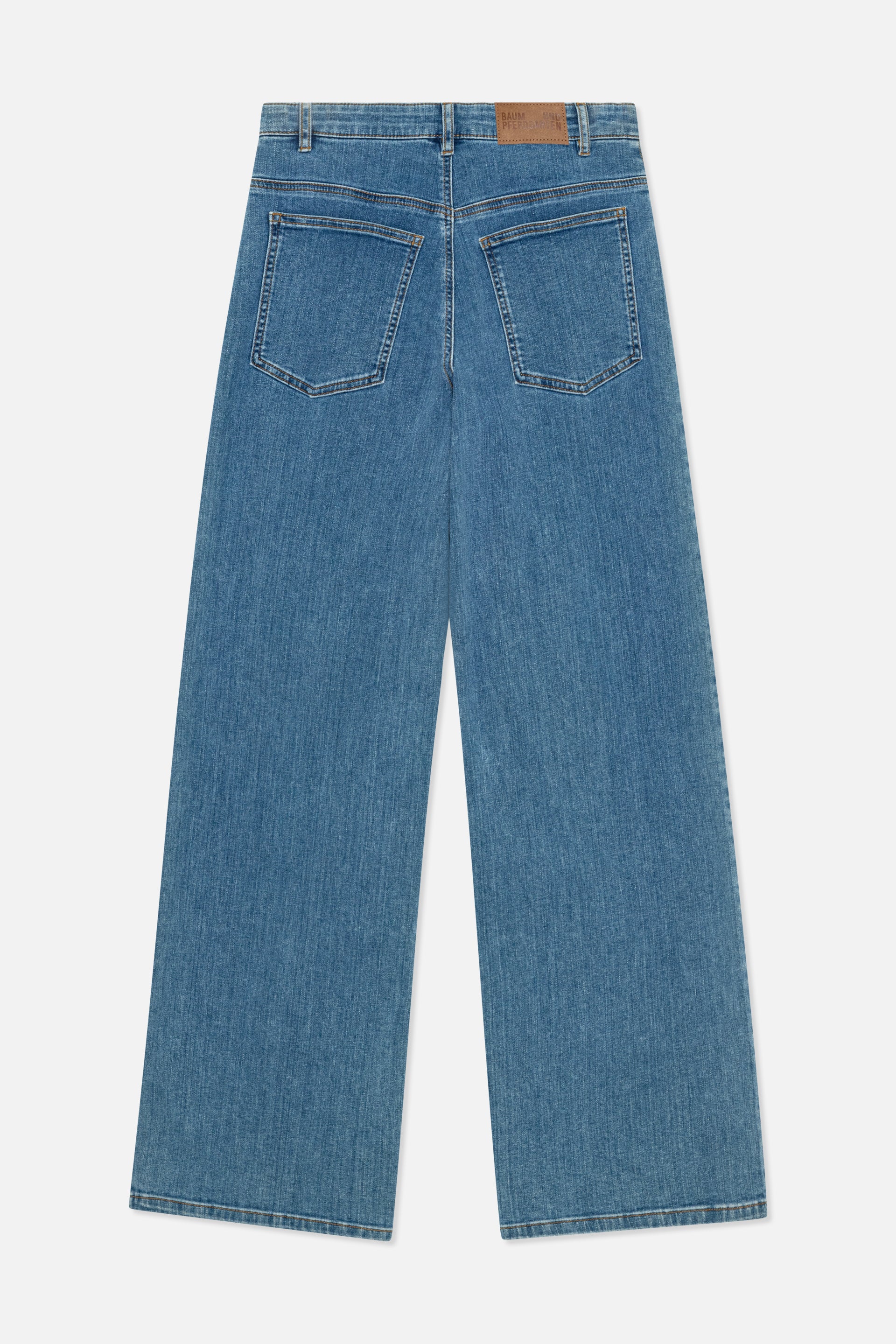 Shop Nicette jeans in Denim Blue | Worldwide Shipping