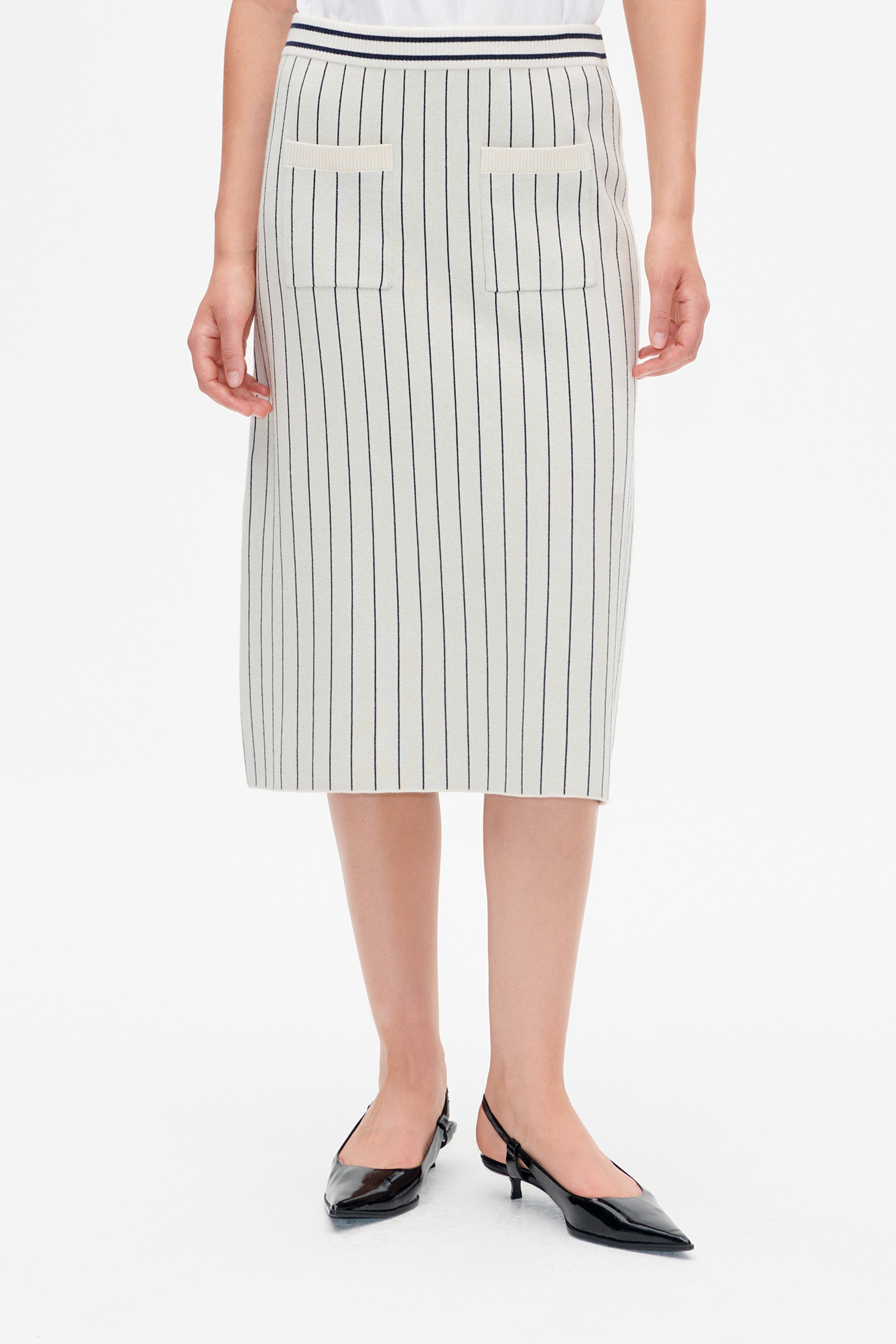 24127_1395_DETAIL.png media file