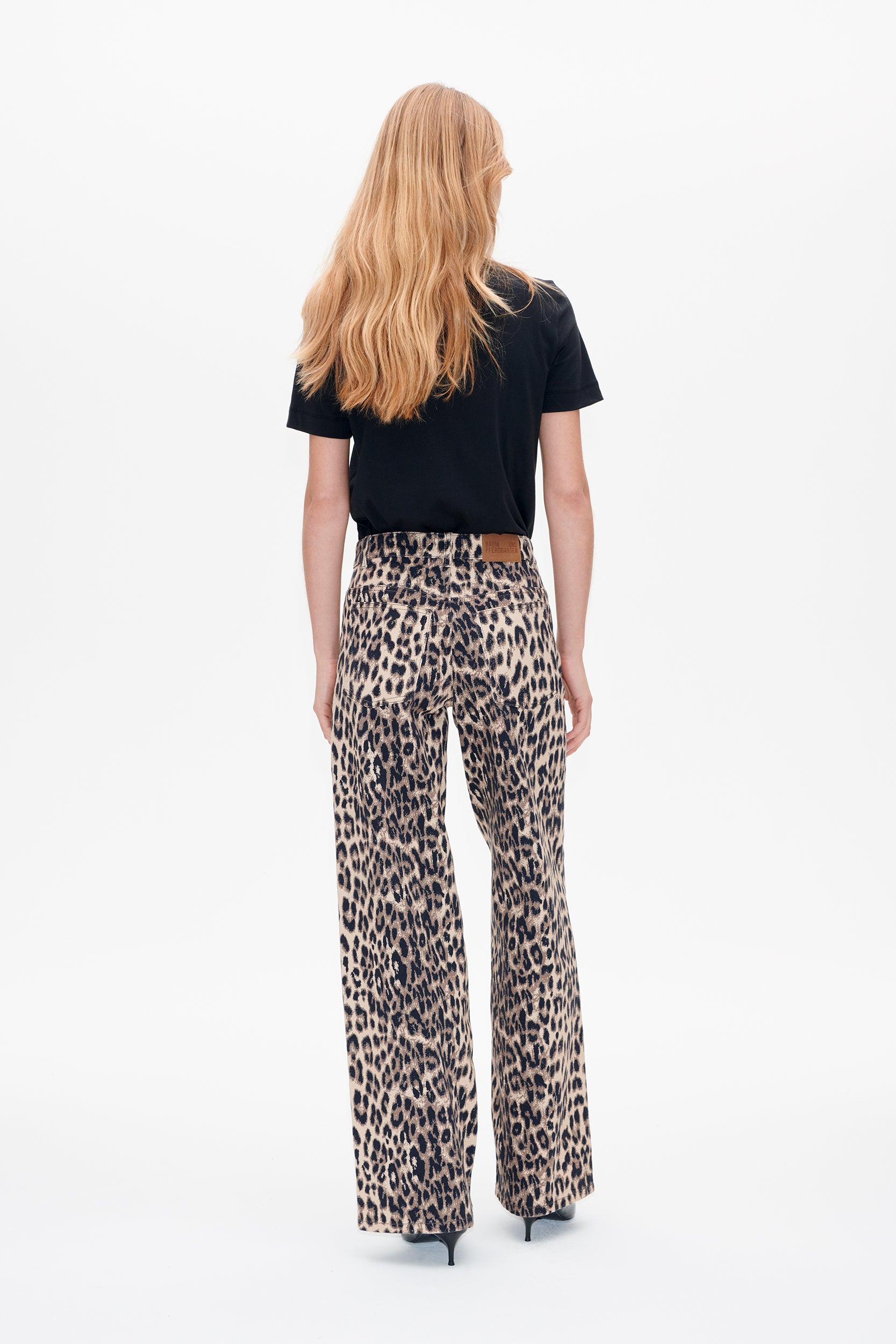Shop Nicette jeans in Brown Baum Leopard | Worldwide Shipping