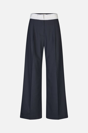 24388_9859_4.jpg media file