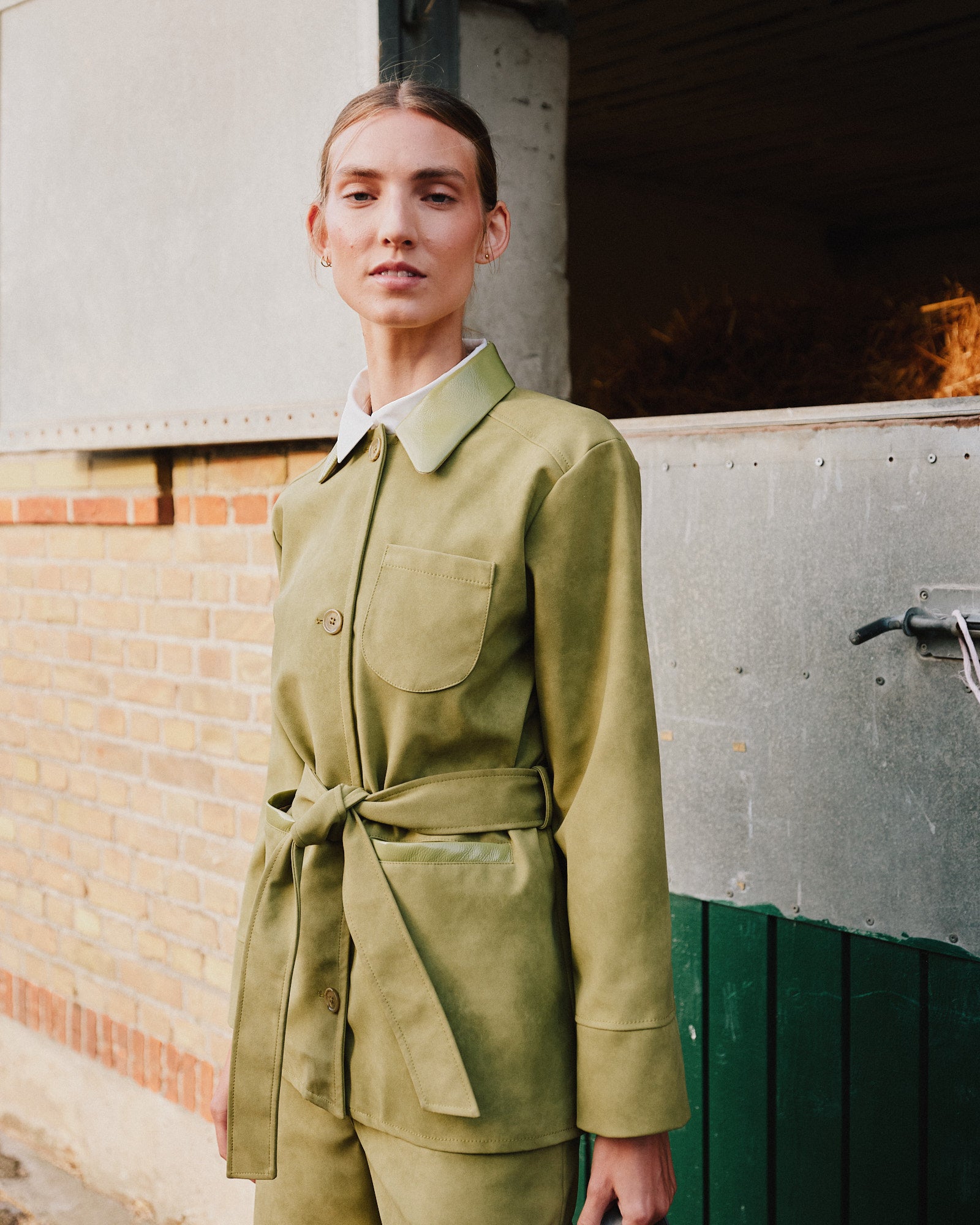Shop BRODIE JACKET in Green Moss | Worldwide Shipping