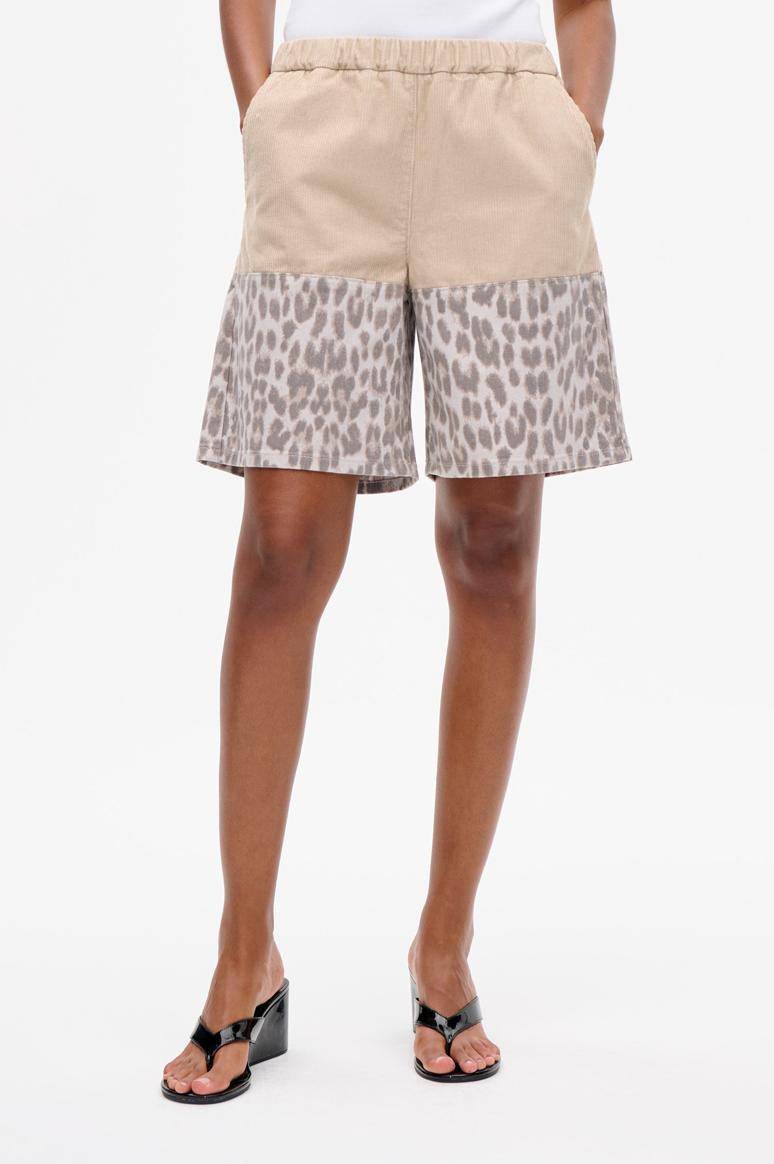 Shop NOALIE SHORTS in Leopard Corduroy Mix | Fast Delivery