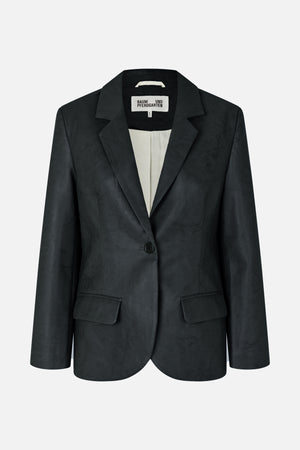 24753_7051_4.jpg media file