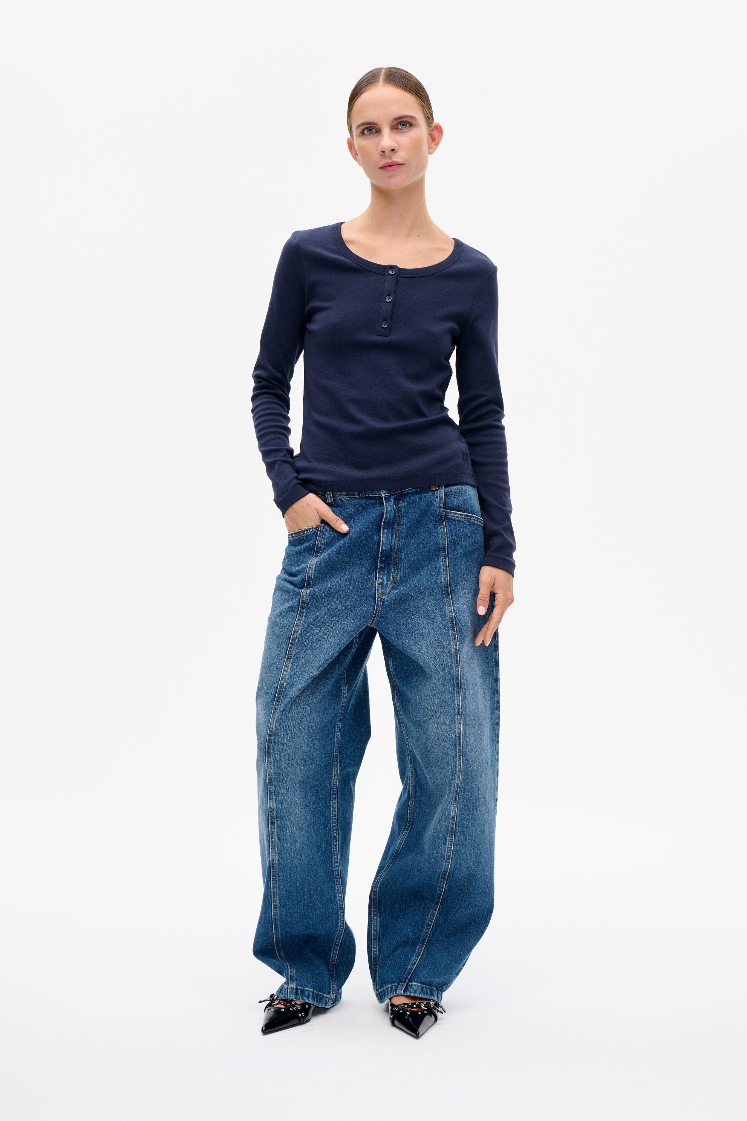 24775_7821_1.jpg media file