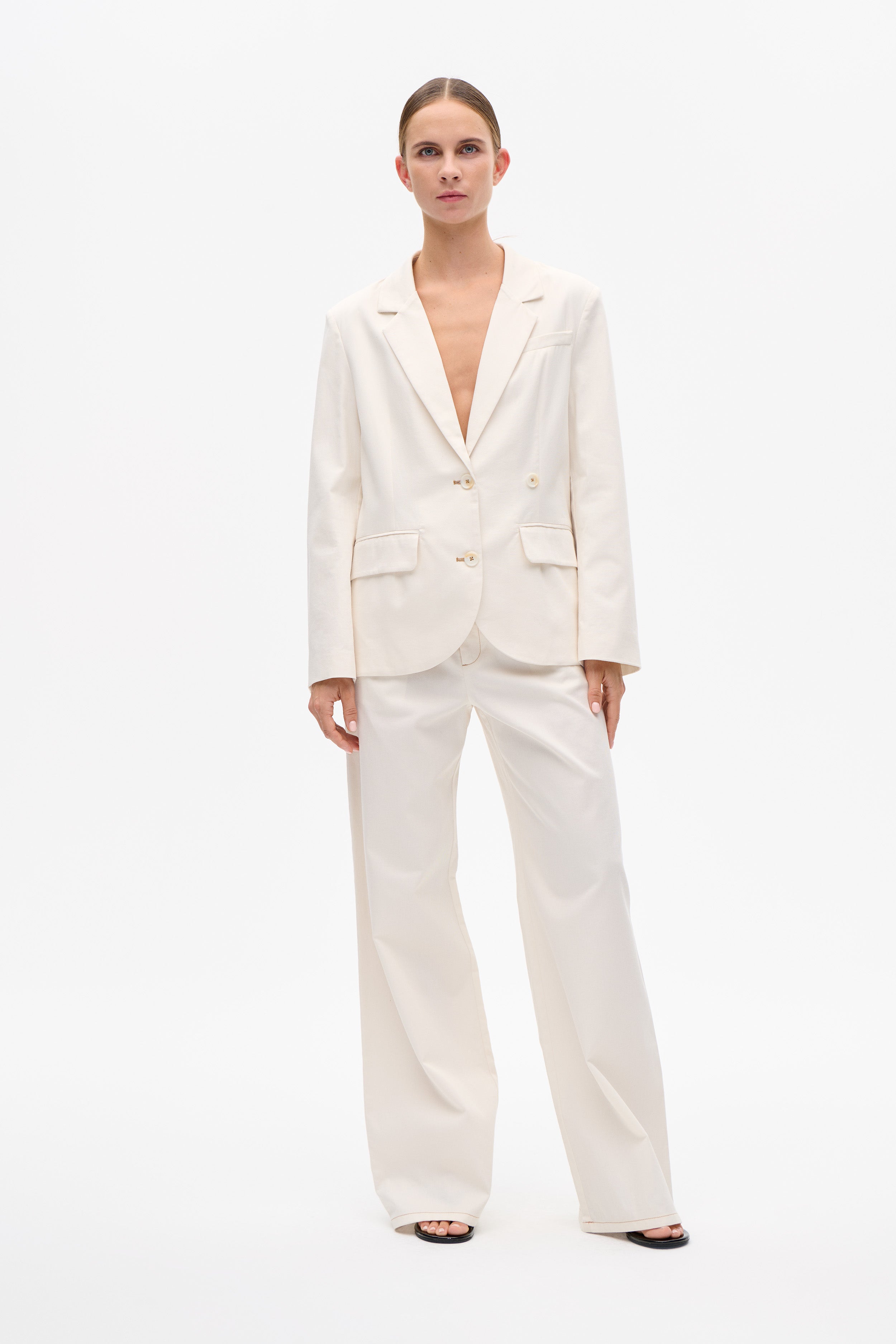 24842_1139_1.jpg media file