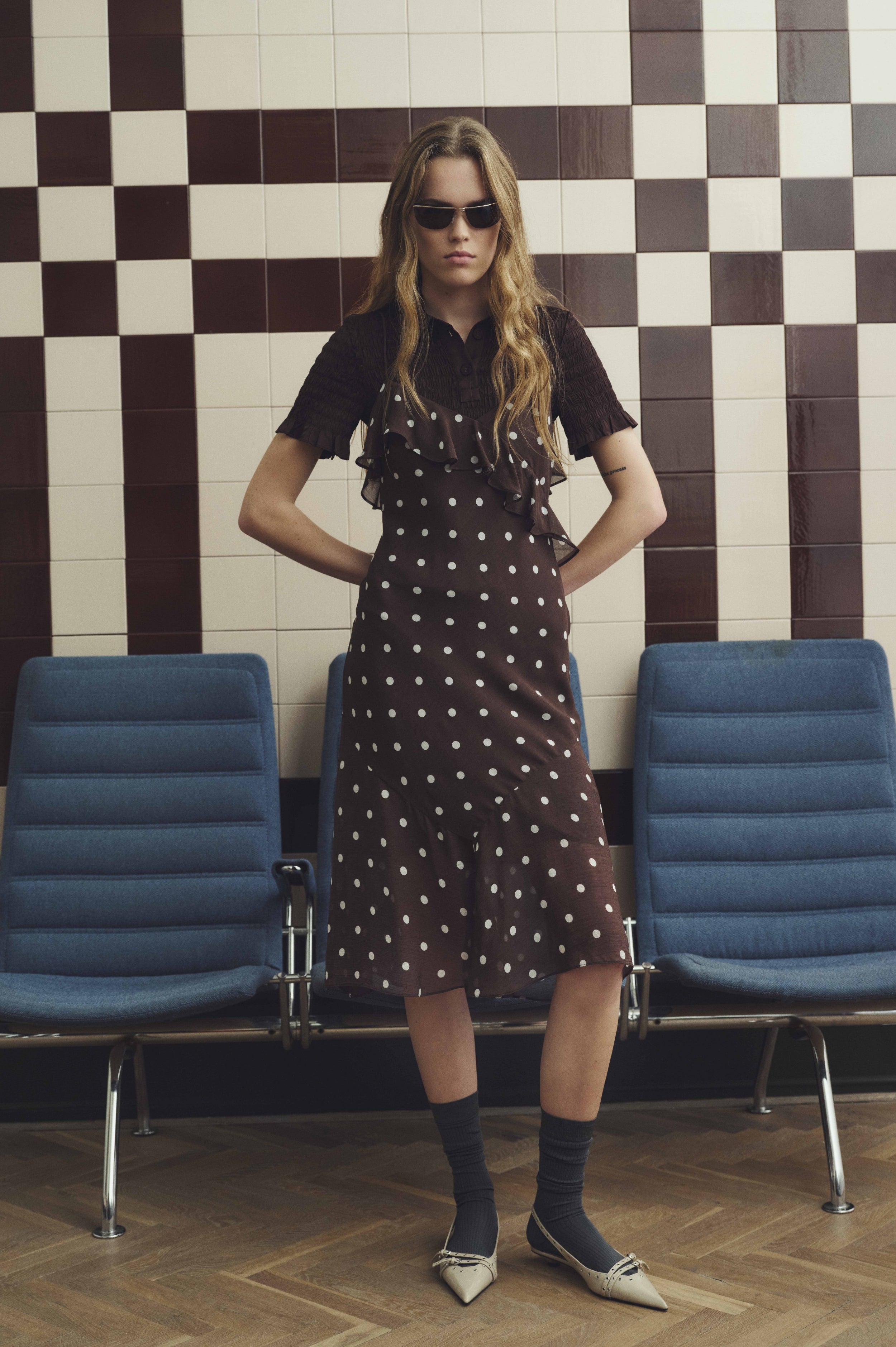 ALLIS | Coffee Bean Dots