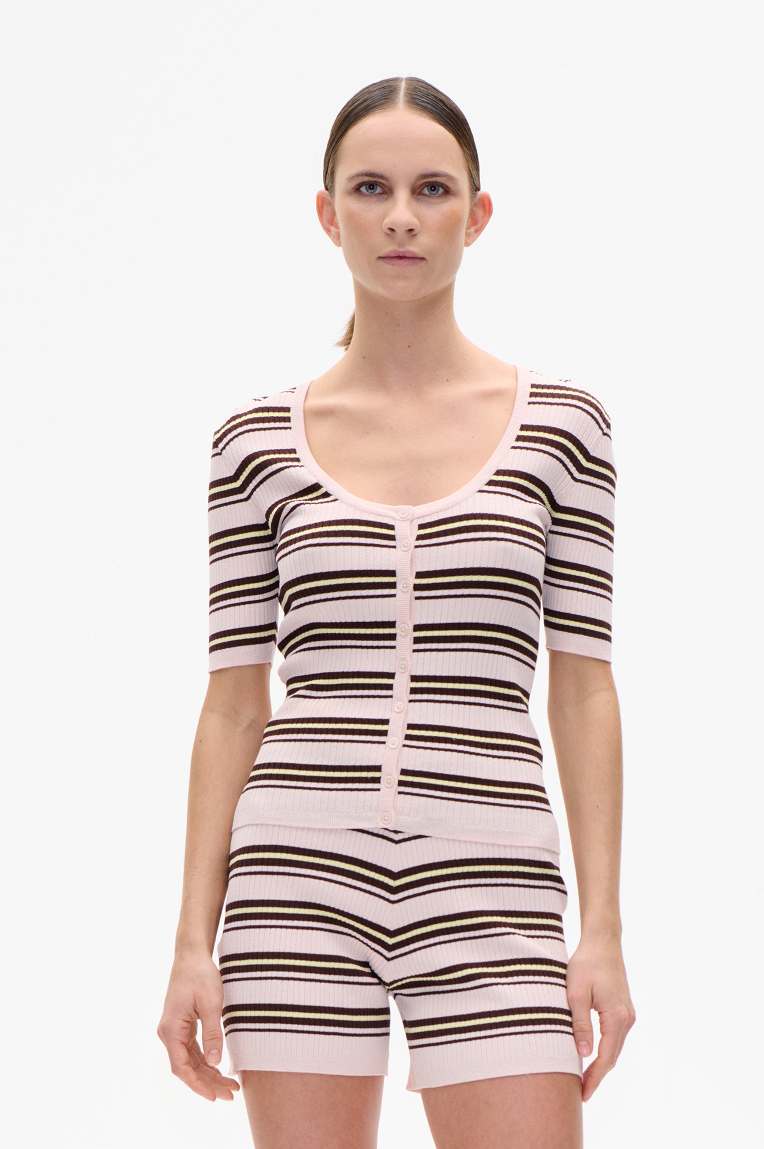 Shop Knitwear from Baum und Pferdgarten | Official Store