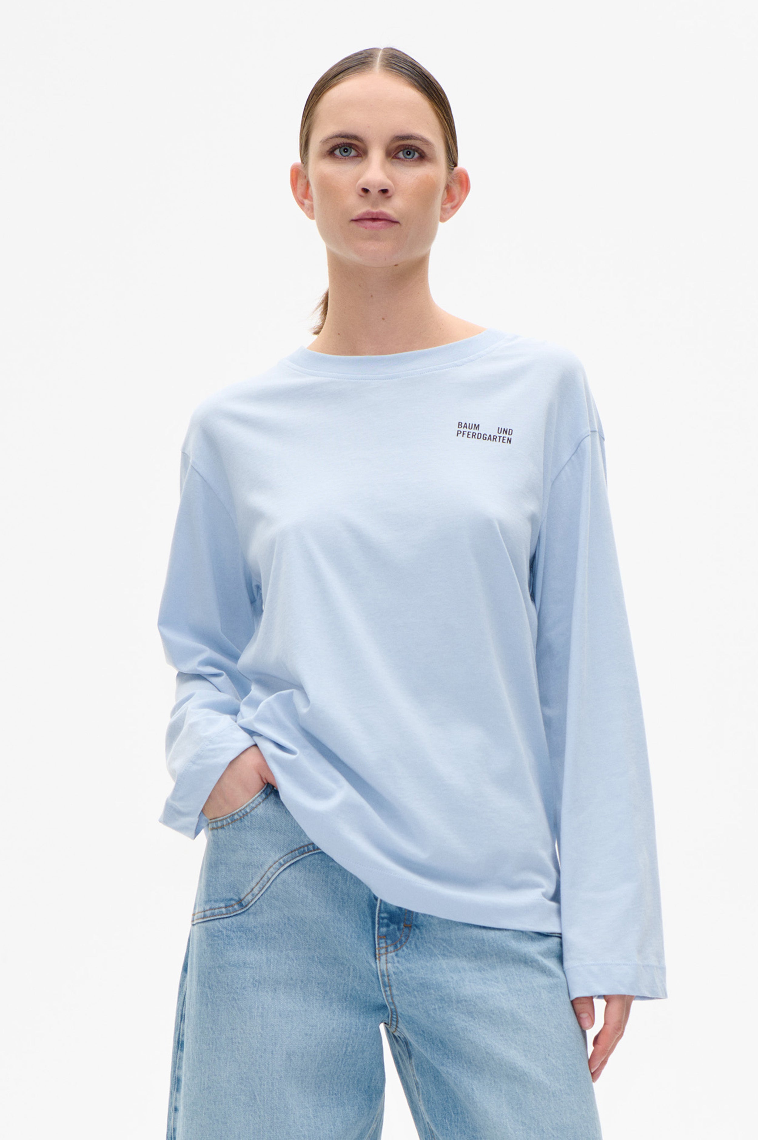 24958_7589_CROP.jpg media file