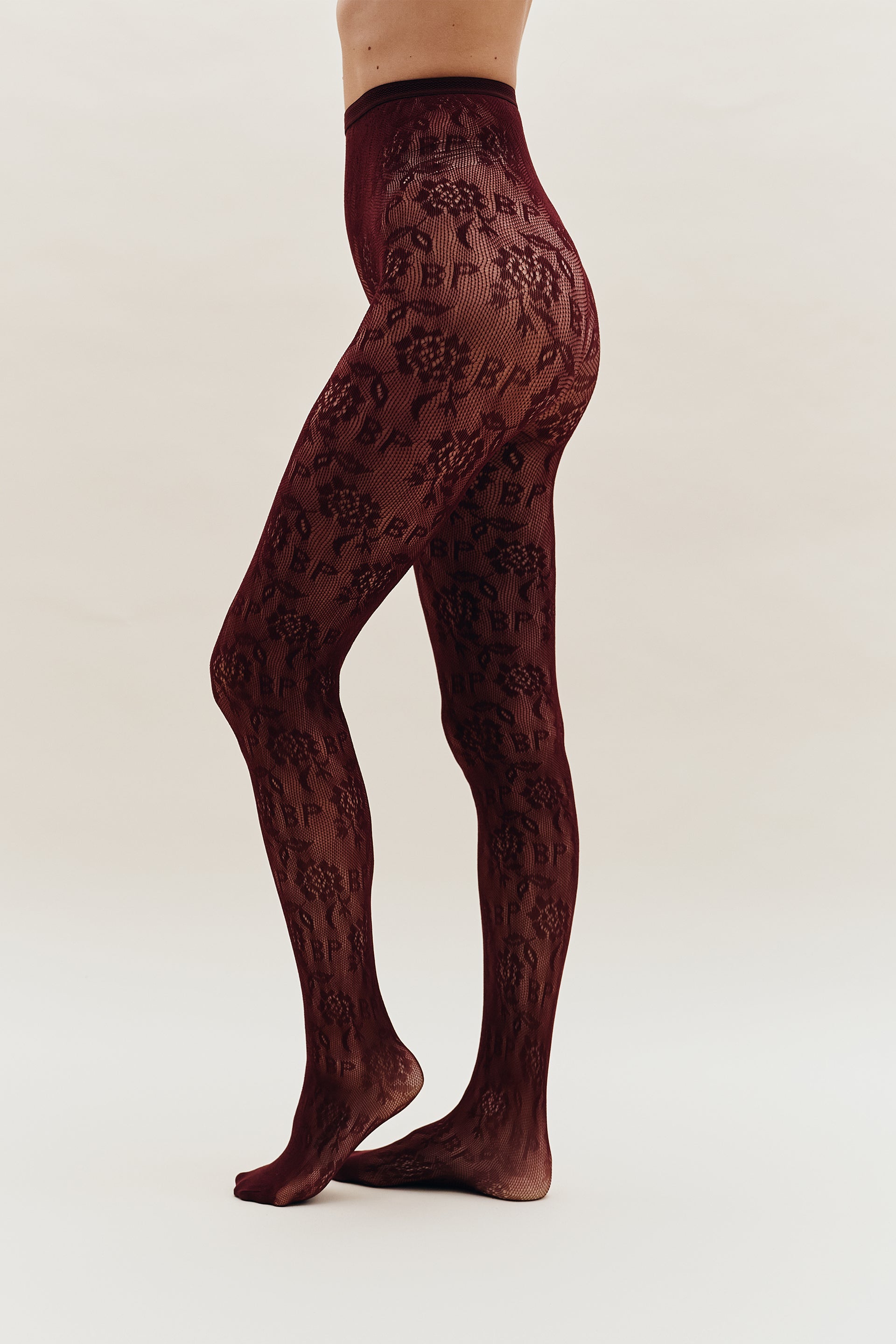 25.45 Baum und Swedish Stockings