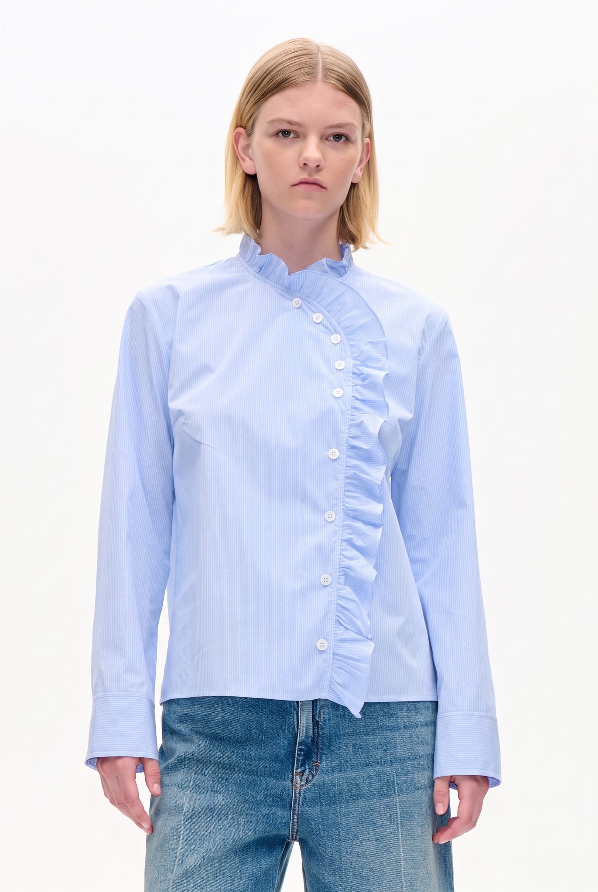 MELA BLOUSE | Light Blue Check